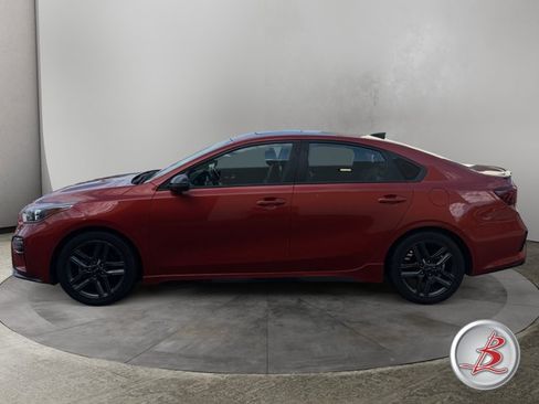 Used 2021 Kia Forte GT-Line w/ GT-Line Premium Package FWD image 4