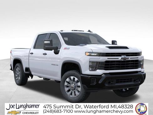 New 2026 Chevrolet Silverado 2500 Custom w/ Custom Convenience Package AWD/4WD image 7