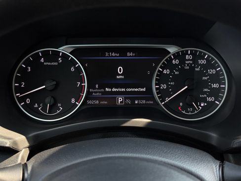 Used 2024 Nissan Sentra SV FWD image 11