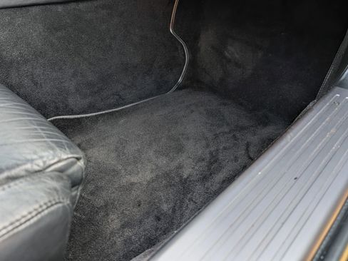 Used 2005 Aston Martin DB9 Volante image 45