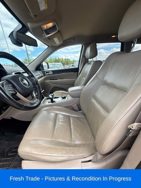 Used 2015 Jeep Grand Cherokee Limited w/ Trailer Tow Group IV AWD/4WD image 10