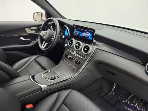 Certified 2020 Mercedes-Benz GLC 300 image 24