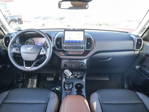 Certified 2024 Ford Bronco Sport Outer Banks w/ Tech Package AWD/4WD image 12