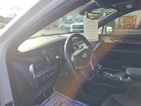 Used 2022 Cadillac XT5 Sportv image 34