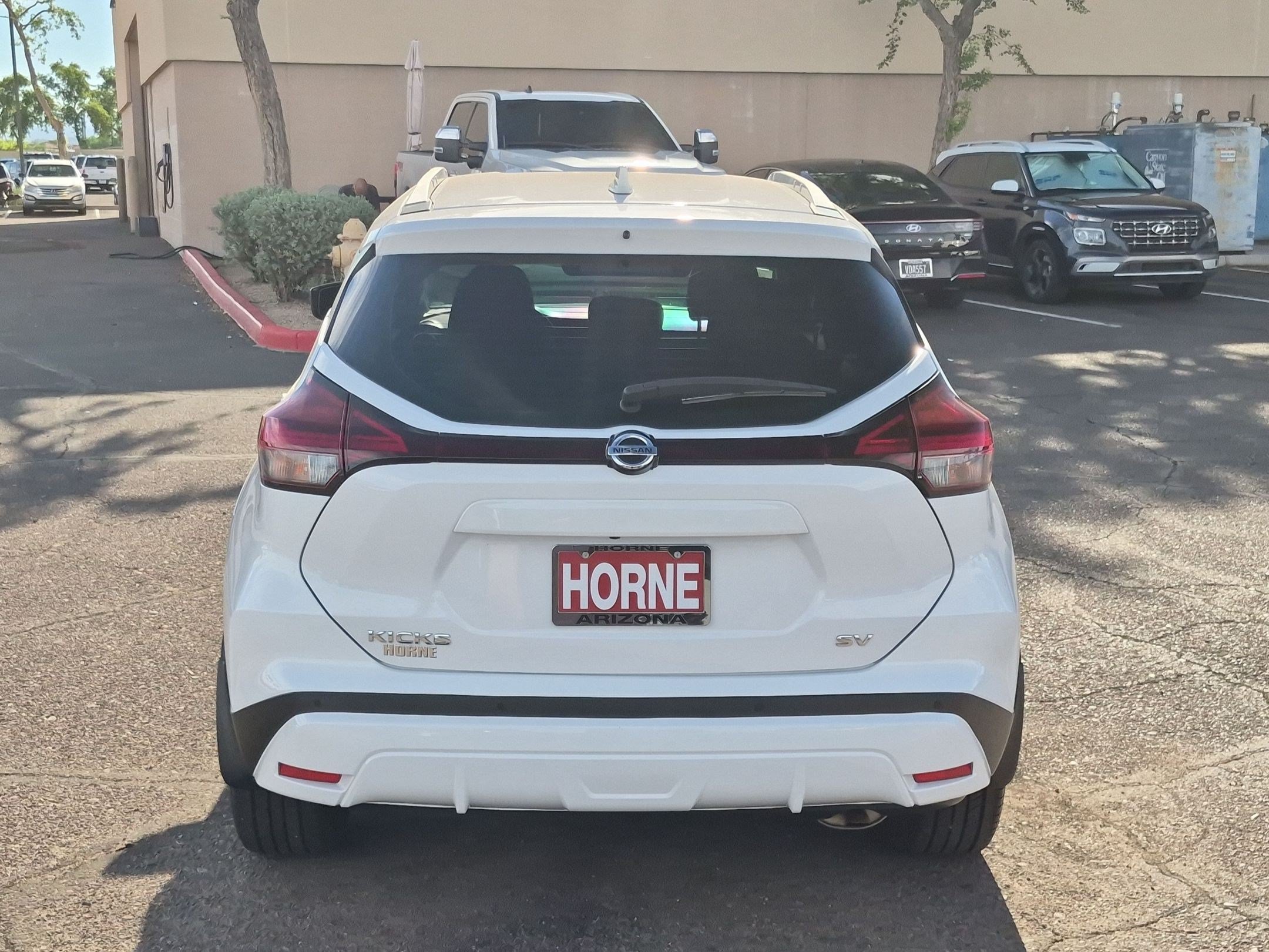 Used 2021 Nissan Kicks SV FWD image 6