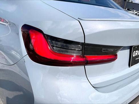Used 2023 BMW 330i Sedan w/ M Sport Package image 26