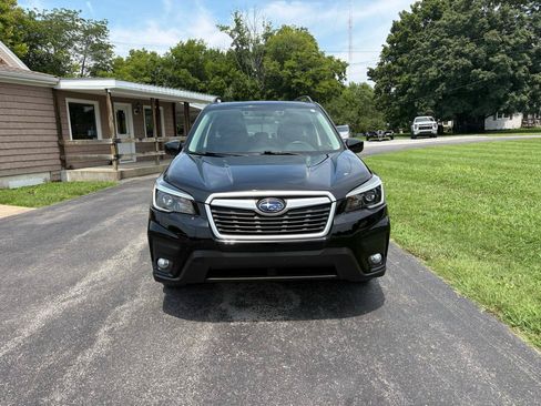Used 2021 Subaru Forester Premium AWD/4WD image 7