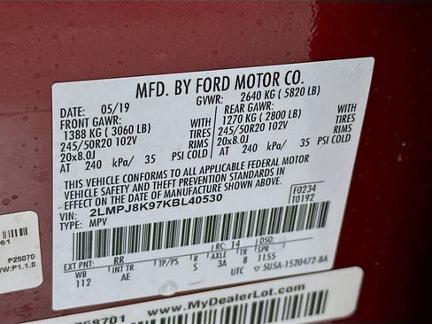 Used 2019 Lincoln Nautilus Select image 23