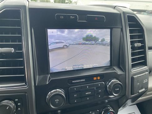 Used 2022 Ford F350 XLT AWD/4WD image 25