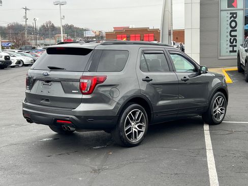 Used 2018 Ford Explorer Sport w/ Equipment Group 401A image 3