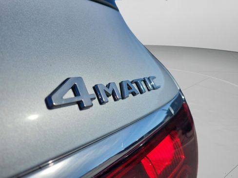 New 2026 Mercedes-Benz GLS 450 4MATIC image 9