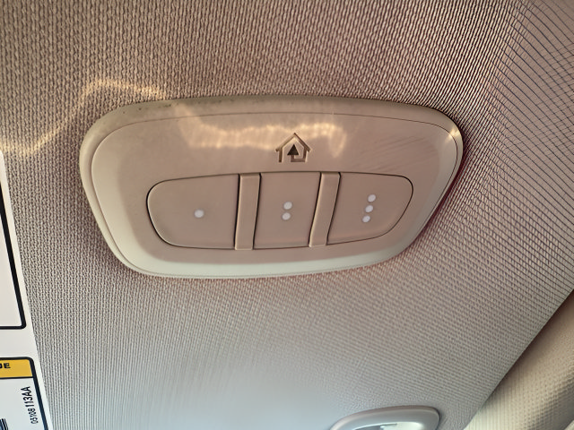 Used 2014 Jeep Cherokee Limited AWD/4WD image 22