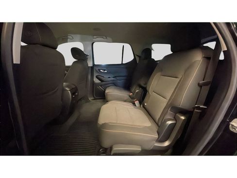 Used 2020 Chevrolet Traverse LT image 15