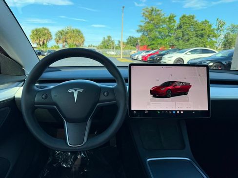 Used 2023 Tesla Model 3 Standard Range RWD image 17
