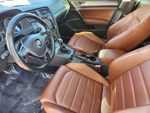 Used 2018 Volkswagen Golf Alltrack SEL image 6