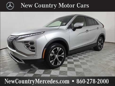 Used 2022 Mitsubishi Eclipse Cross SE image 4
