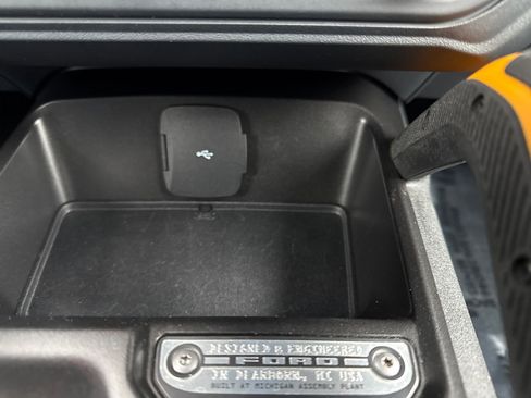 Used 2022 Ford Bronco Badlands image 24