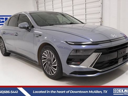 Used 2025 Hyundai Sonata SEL FWD image 3