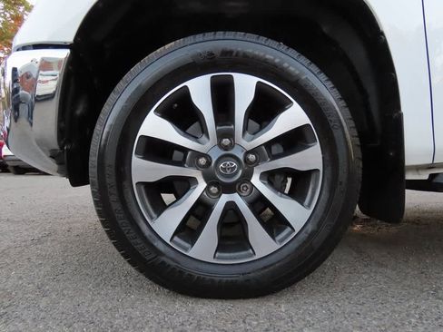 Used 2019 Toyota Tundra Limited image 11
