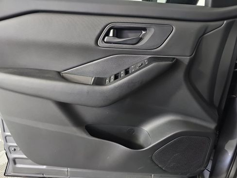 Certified 2024 Nissan Rogue S FWD image 25