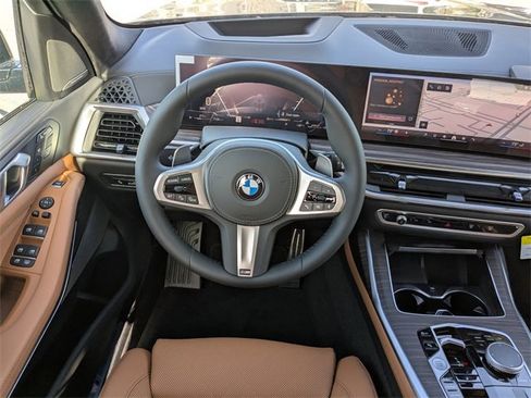 New 2026 BMW X7 xDrive40i image 17