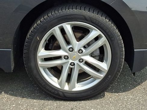 Used 2020 Chevrolet Equinox Premier AWD/4WD image 28