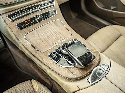 Used 2019 Mercedes-Benz E 450 Cabriolet w/ Premium 1 Package image 34