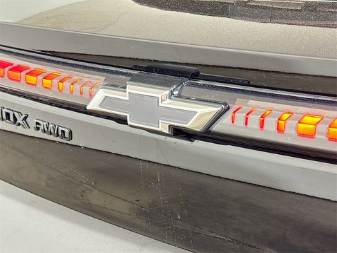 New 2025 Chevrolet Equinox EV RS image 18