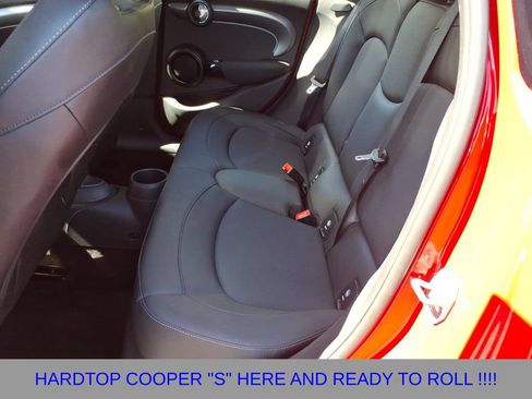 Used 2024 MINI Cooper S FWD image 10