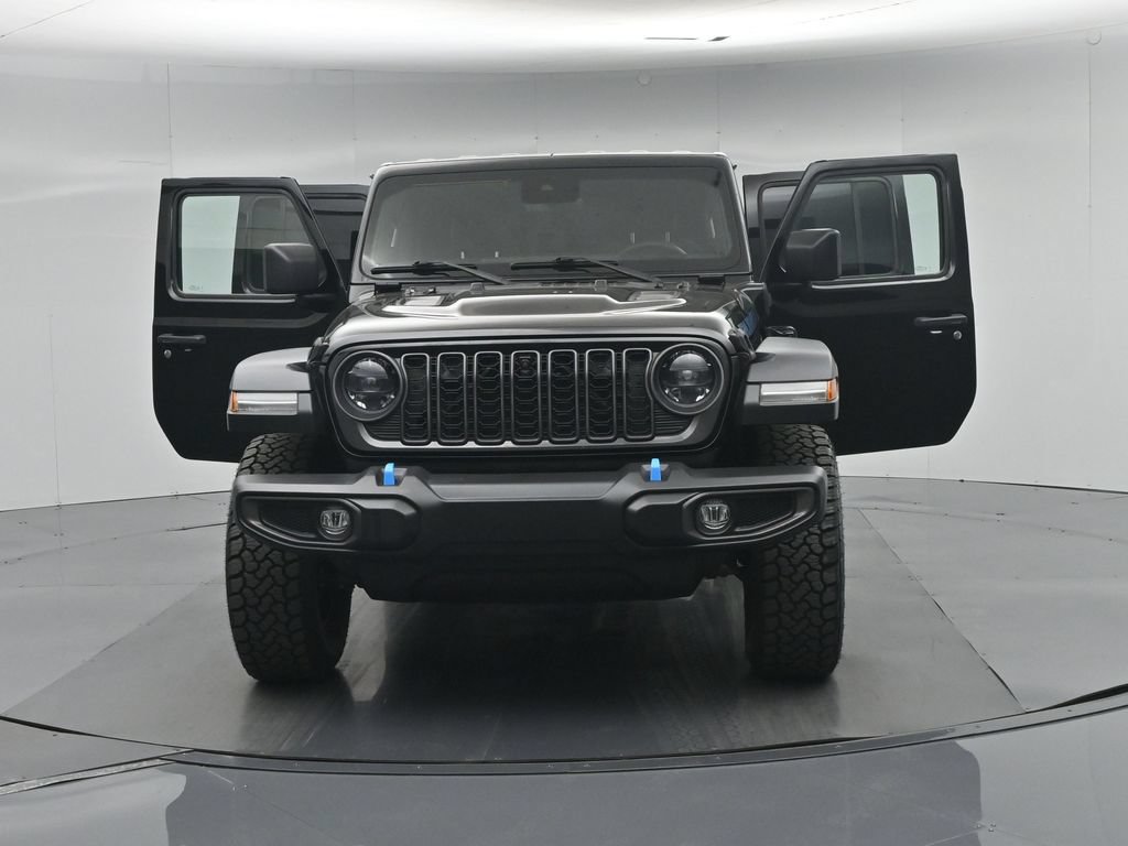 Used 2024 Jeep Wrangler Unlimited Rubicon 4xe w/ Technology Group AWD/4WD image 32