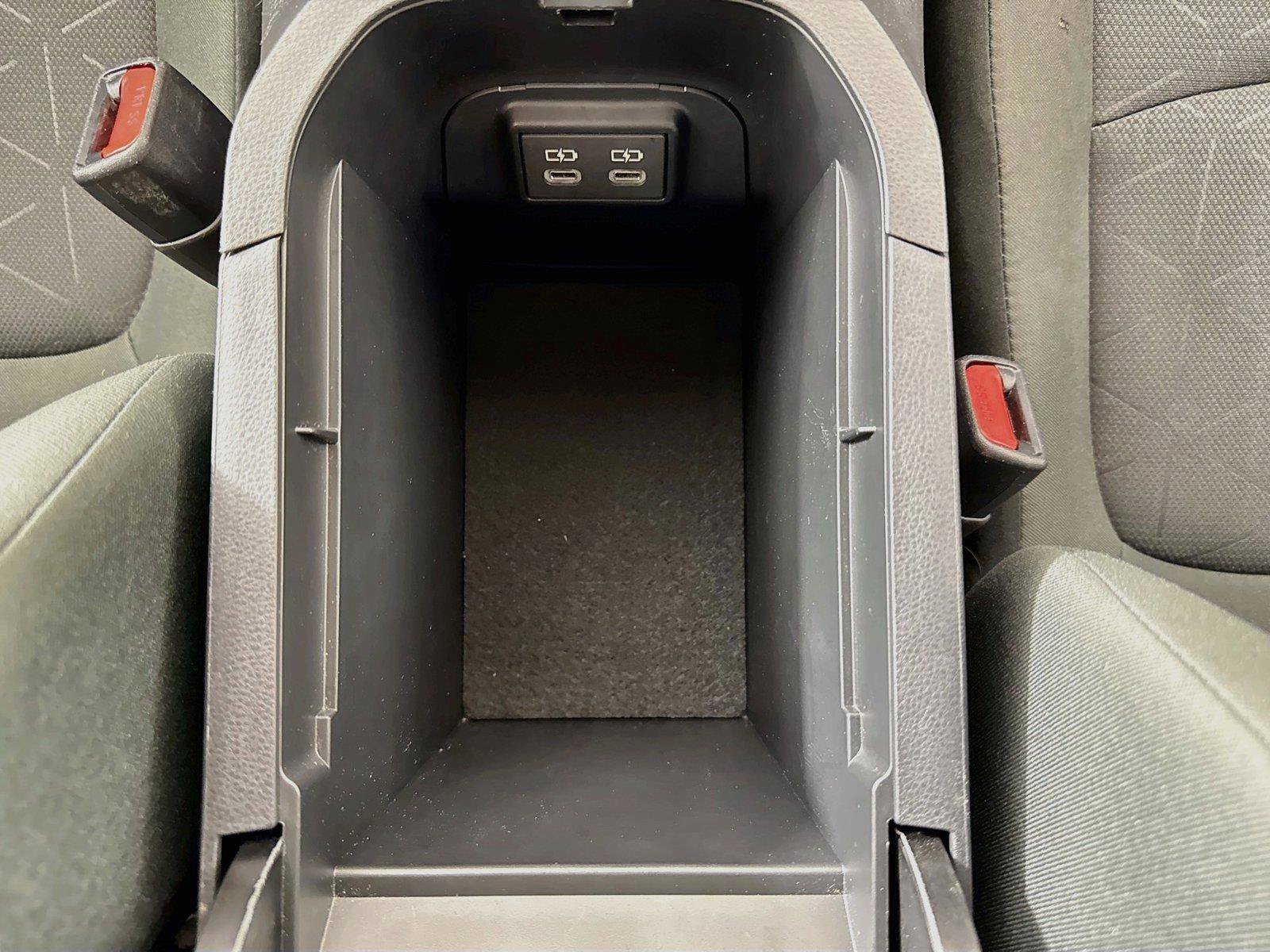 Certified 2025 Toyota RAV4 XLE AWD/4WD image 31