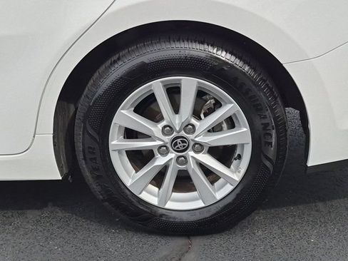 Used 2026 Toyota Camry LE FWD image 8