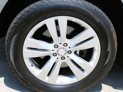 Used 2012 Mercedes-Benz GL 450 4MATIC image 12