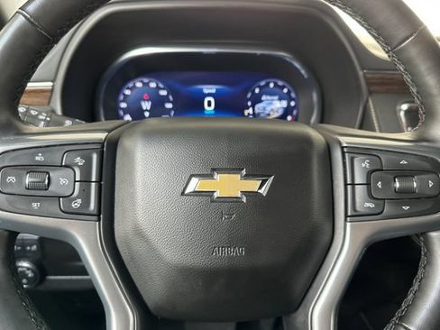 Used 2024 Chevrolet Tahoe Premier AWD/4WD image 26