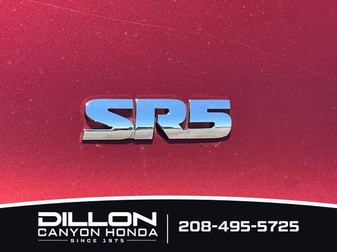 Used 2013 Toyota 4Runner SR5 AWD/4WD image 25