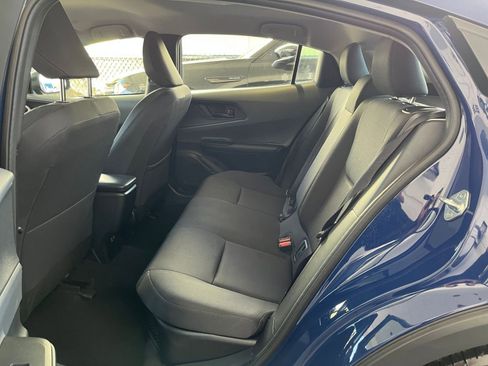 Used 2025 Toyota Prius LE image 25