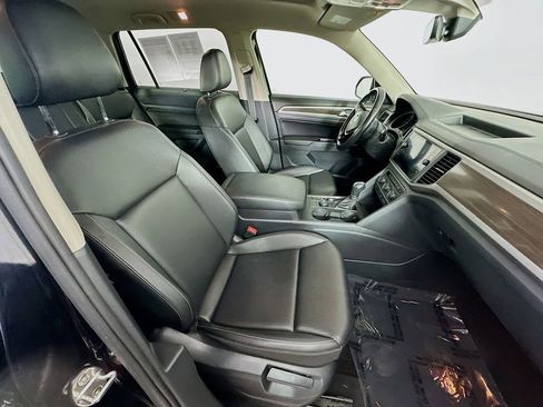 Used 2019 Volkswagen Atlas SE w/ Panoramic Sunroof Package AWD/4WD image 35