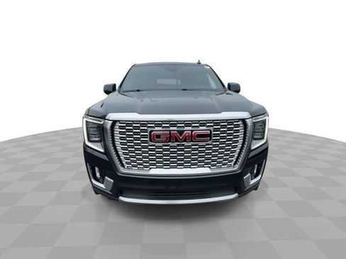 Certified 2024 GMC Yukon Denali AWD/4WD image 3