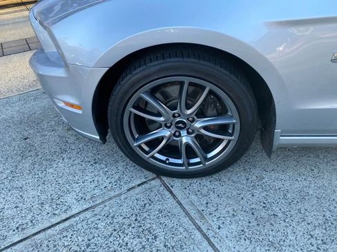 Used 2013 Ford Mustang GT w/ Brembo Brake Pkg image 30