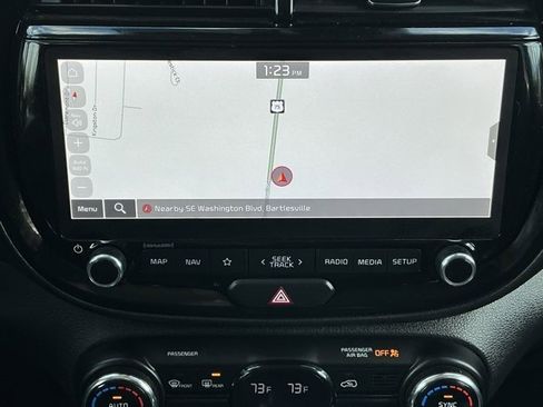 Used 2023 Kia Soul GT-Line image 11