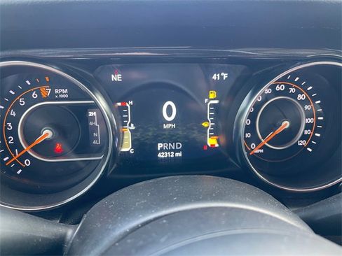 Used 2021 Jeep Wrangler Unlimited Sport image 25