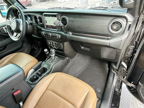 Used 2021 Jeep Gladiator Overland w/ Popular Equipment Package image 33
