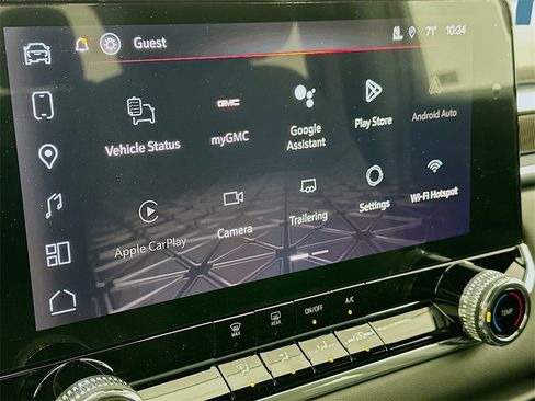 New 2026 GMC Canyon Elevation image 15