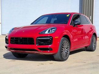 Used 2023 Porsche Cayenne Platinum Edition video 1