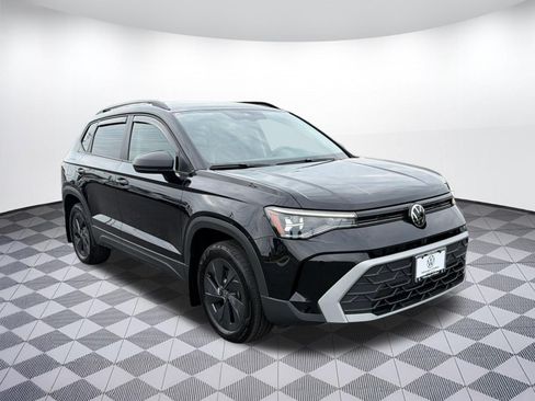 Certified 2026 Volkswagen Taos S FWD image 7