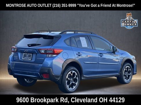 Used 2022 Subaru Crosstrek 2.0i image 7