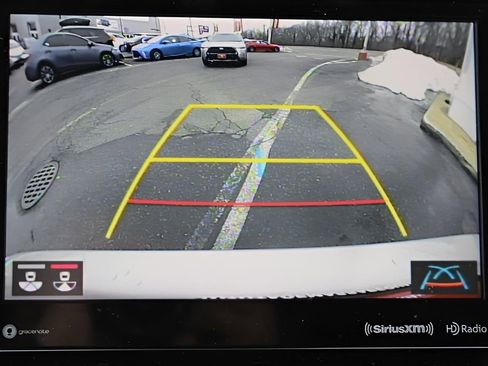 Certified 2021 Toyota Venza LE image 13