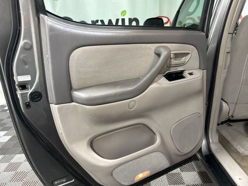 Used 2005 Toyota Tundra SR5 image 17