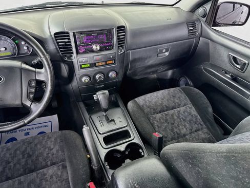 Used 2008 Kia Sorento 2WD w/ Sport Pkg image 25
