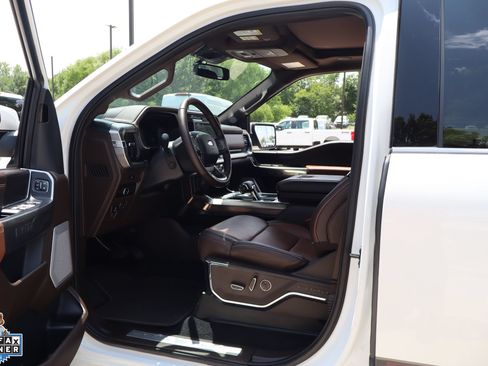 Used 2025 Ford F150 King Ranch w/ FX4 Off-Road Package AWD/4WD image 25